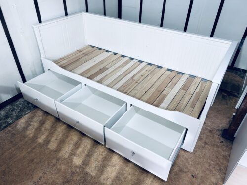 IKEA HEMNES Łóżko Leżanka z 3 szufladami, 2 materace IKEA ,białe Transport