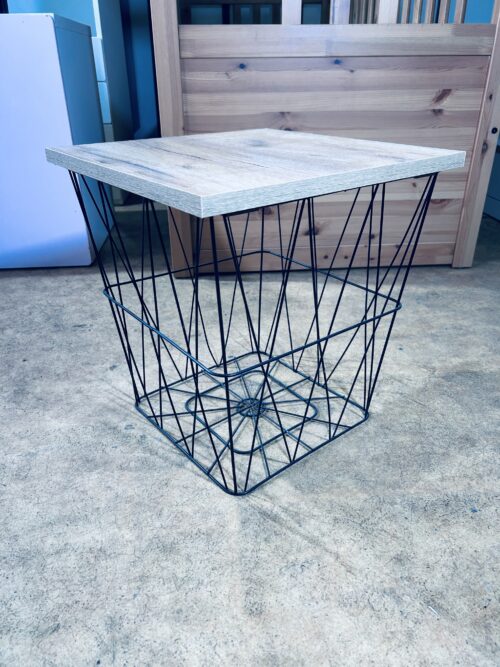 NOWY Stolik kawowy industrialny 40×40 , schowek pod blatem Transport