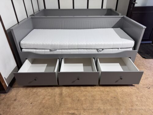 IKEA HEMNES Leżanka Łóżko z 3 szufladami, 2 materace ,szare Transport