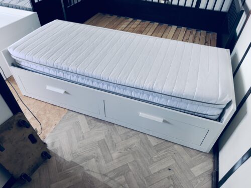 IKEA BRIMNES Leżanka Łóżko z 2 szufladami, 2 materace ,białe Transport